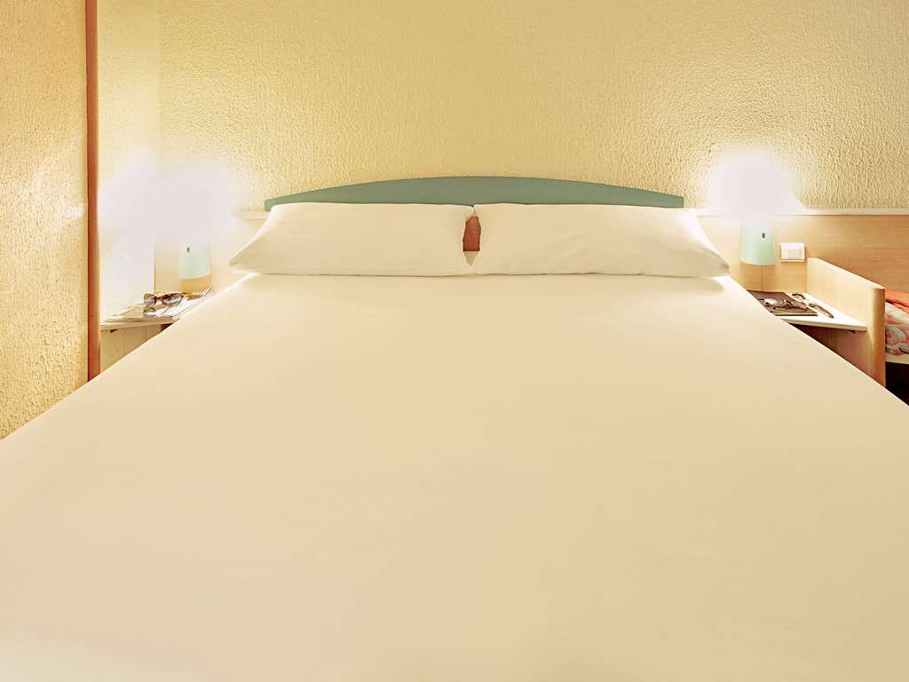 Ibis Poitiers Beaulieu Hotel Phòng bức ảnh